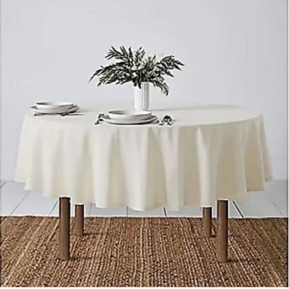 Bee & Willow Solid Hemstitch Tablecloth Various colors shapes and sizes GORGEOUS - Picture 8 of 8
